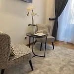 B&B Downtown - E Si Nun Canto Moro 나폴리