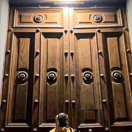 Alojamento de Acomodação e Pequeno-almoço Downtown - E Si Nun Canto Moro