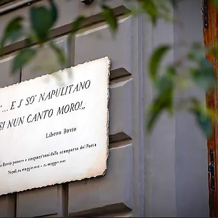 Bed & Breakfast Downtown - E Si Nun Canto Moro