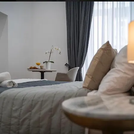 Bed and breakfast Downtown - E Si Nun Canto Moro