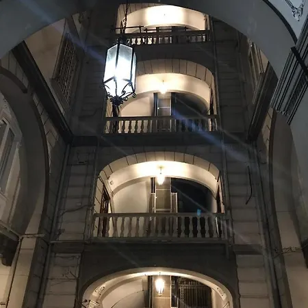 Downtown - E Si Nun Canto Moro Bed and breakfast 4*